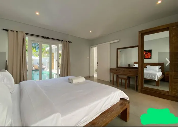 ゲストハウス Ayu'k, 3 Bedroom Villa, Umalas Tunon, Bali チャングー